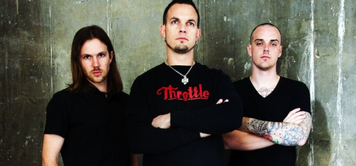 Tremonti Slideshow 0